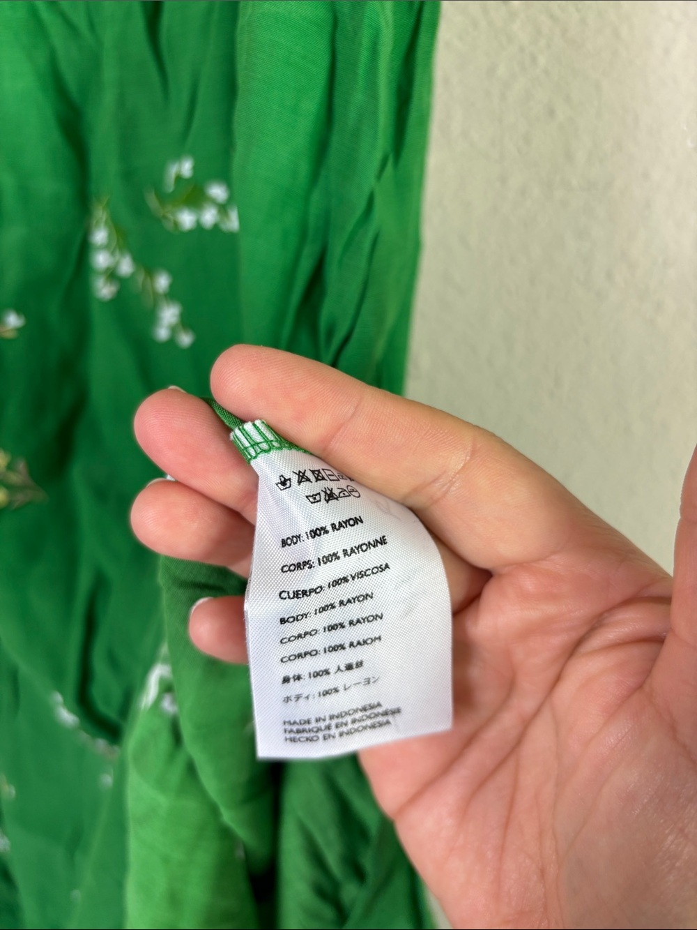 Faithfull The Brand Myrtille Midi Smocked Dress Green Floral w/ side slits sz 6 - Picture 8 of 11